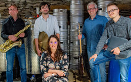 concert-quin-takt-eFWydX